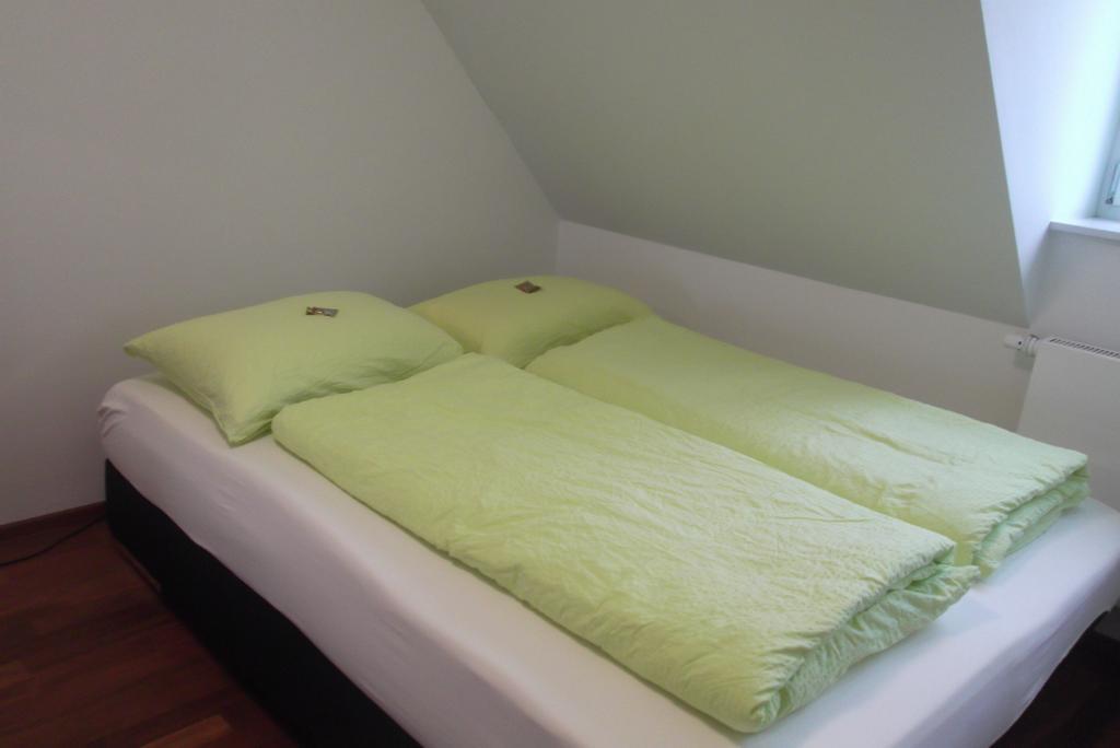 Jungingers Aparthotel Holzheim  Room photo